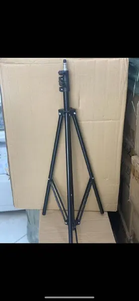 Tripod 2mt - ستاندات بالجملة Errayhany Grossiste المغرب